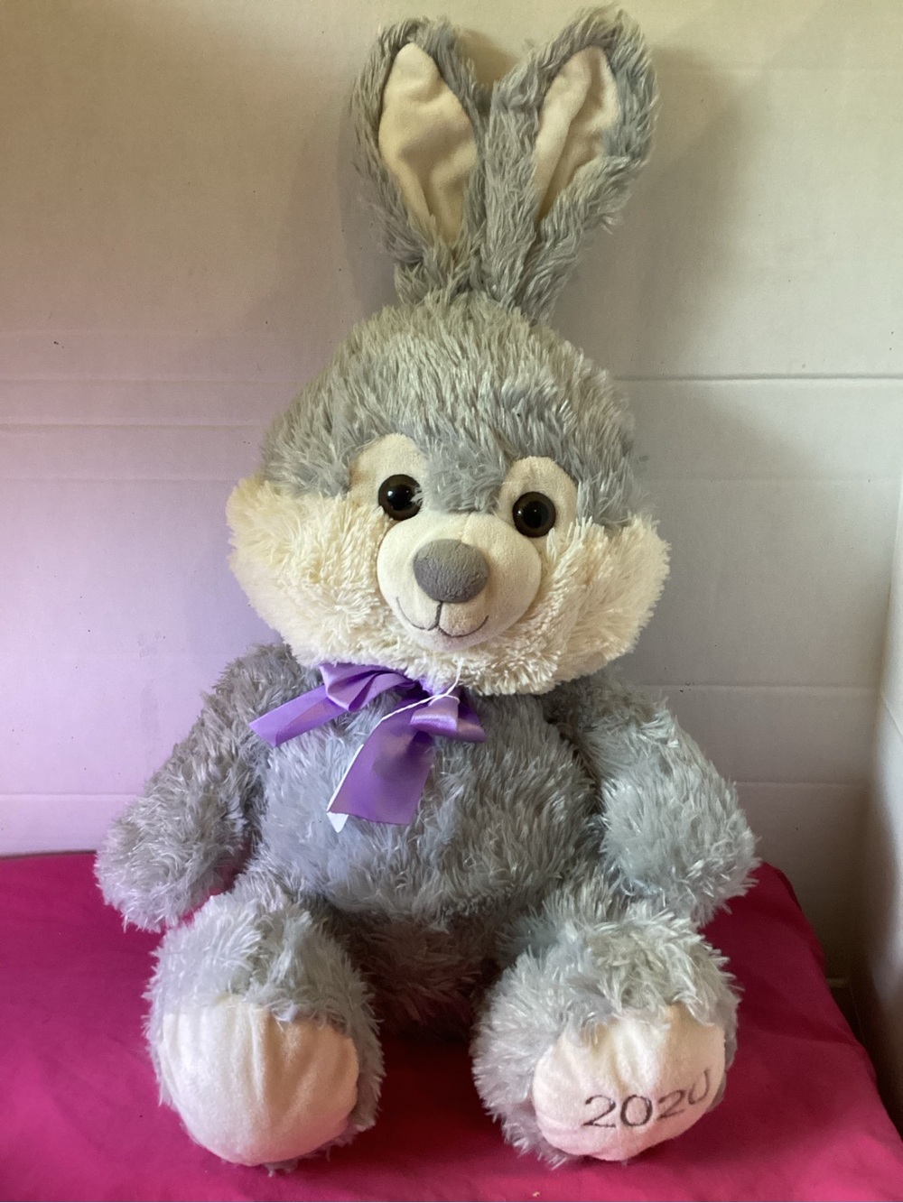 776-2020 Grey & White Toms Toy International Plush Toy 18 Inch